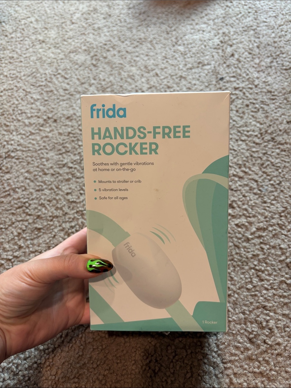 B72 NIB frida Hands-Free Rocker - White and Teal Packaging